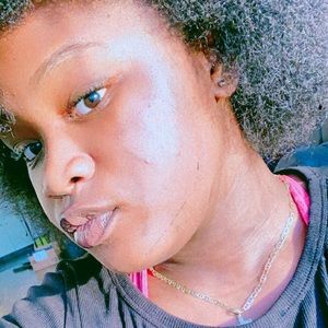 Meet your Posher, Zakiyah